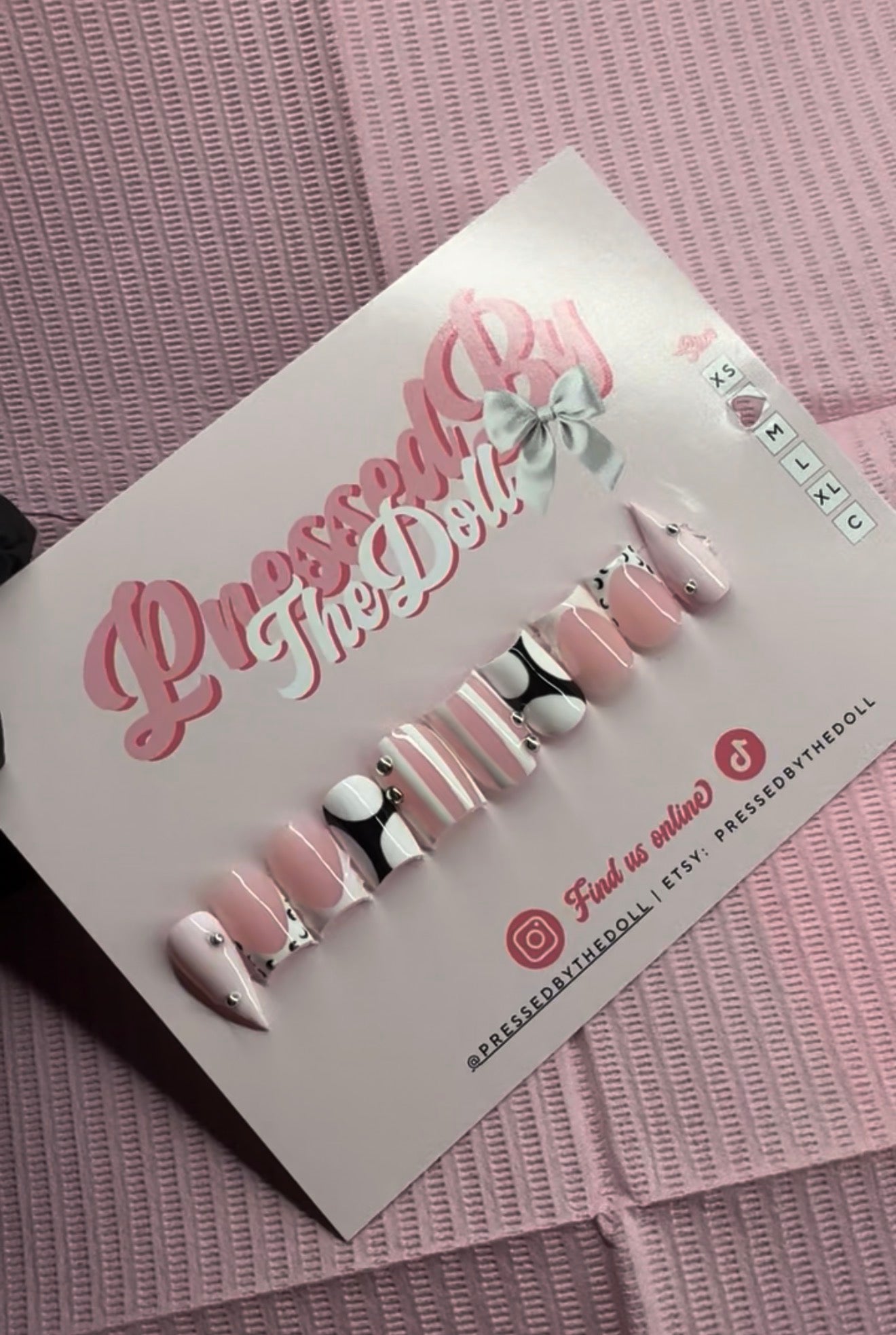 Trending Pink design nails